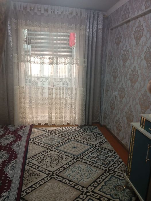 Nurobod tumanida joylashgan 2xonali dom sotiladi