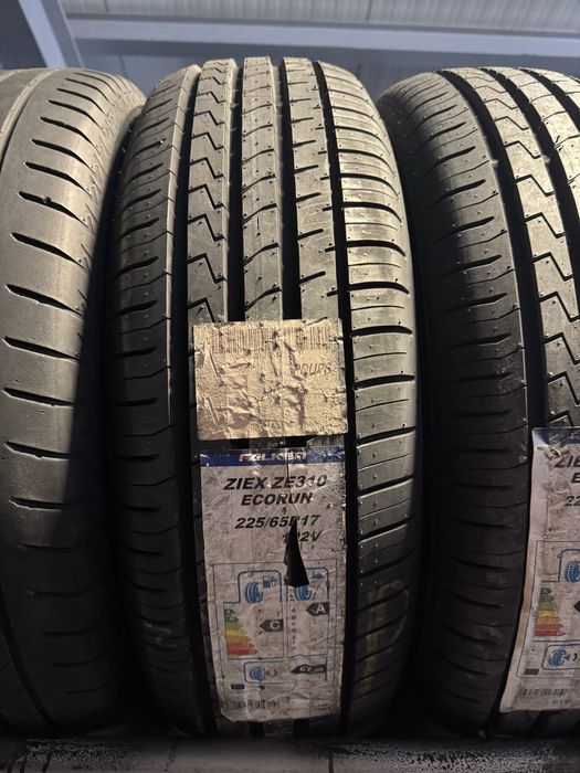 Anvelope Noi 225/65/17 Falken