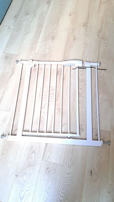 Poarta siguranta copii si animale de companie