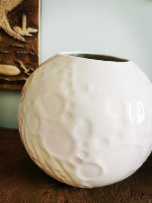 Ваза порцеланова “Лунен Кратер” маркирана дизайнерска винтидж арт !