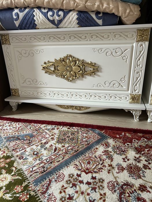 Сандык,екеуы бырге