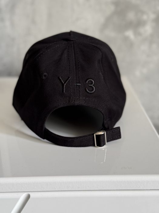 Sapca Y3 Yamamoto dsquared2 off white