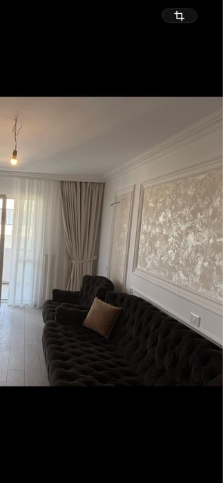 Canapea de catifea verde imchis