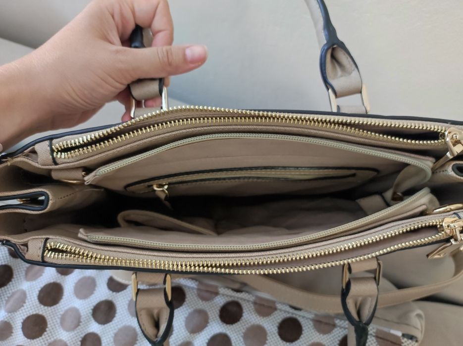 Елегантна дамска чанта