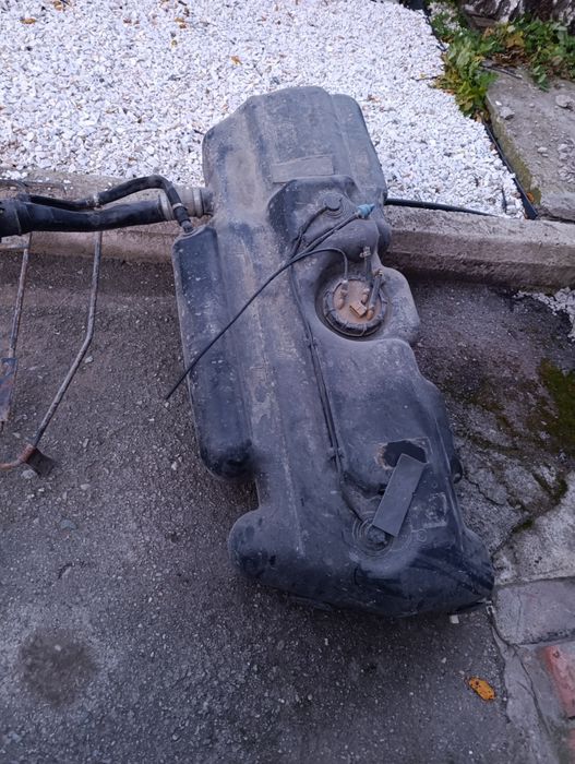 Продам запчасти Мерседес спринтер