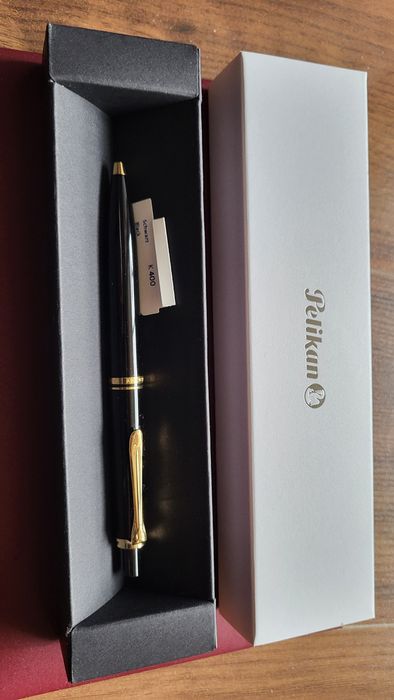 Pix Pelikan K400 negru, nou