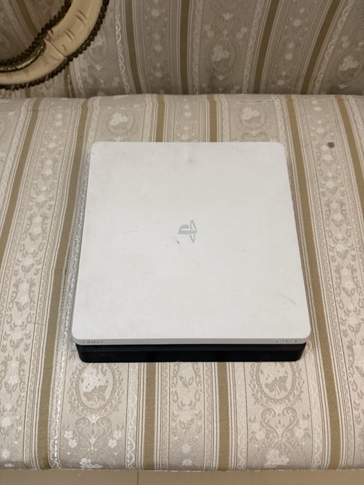 playstation4 slim