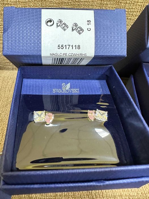 Обеци Сваровски / Гривна Сваровски - Нови бижута