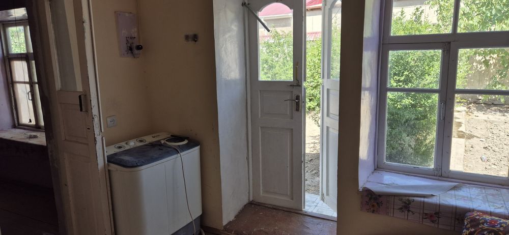 Зармед университетида уй ижарага берилади кизлар учун