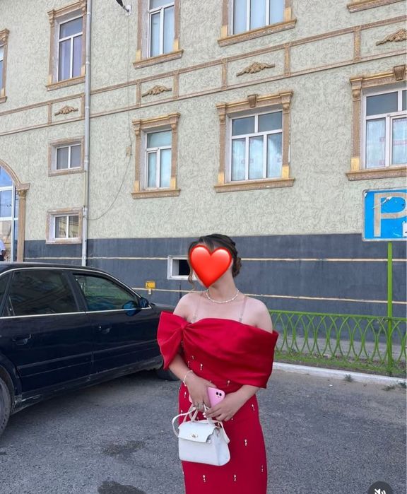 Продаётся платье