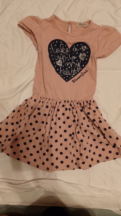 Отдам вещи девочке 6-8 лет