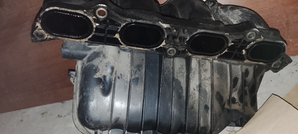 Коллектор Тайота 30 об 2.4