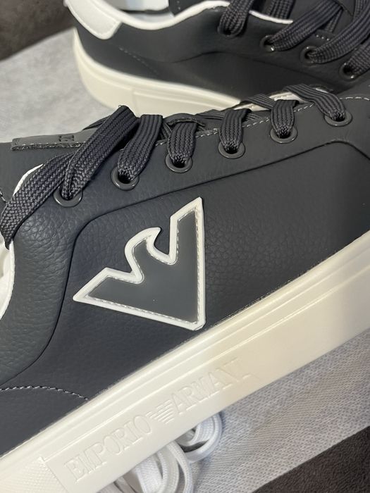 ARMANI красовка