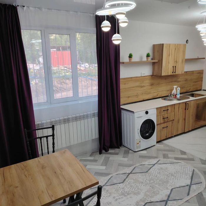 Коттедж посуточно, Дом с бассеном