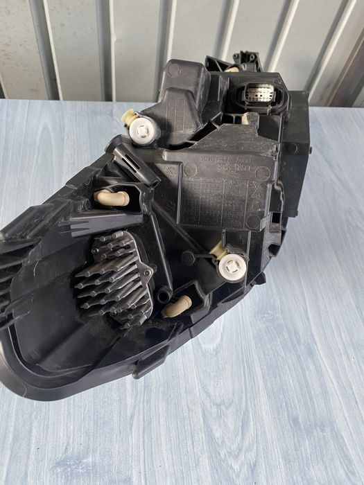 Far stanga ford fiesta mk8 ful led 2022,2023,2024