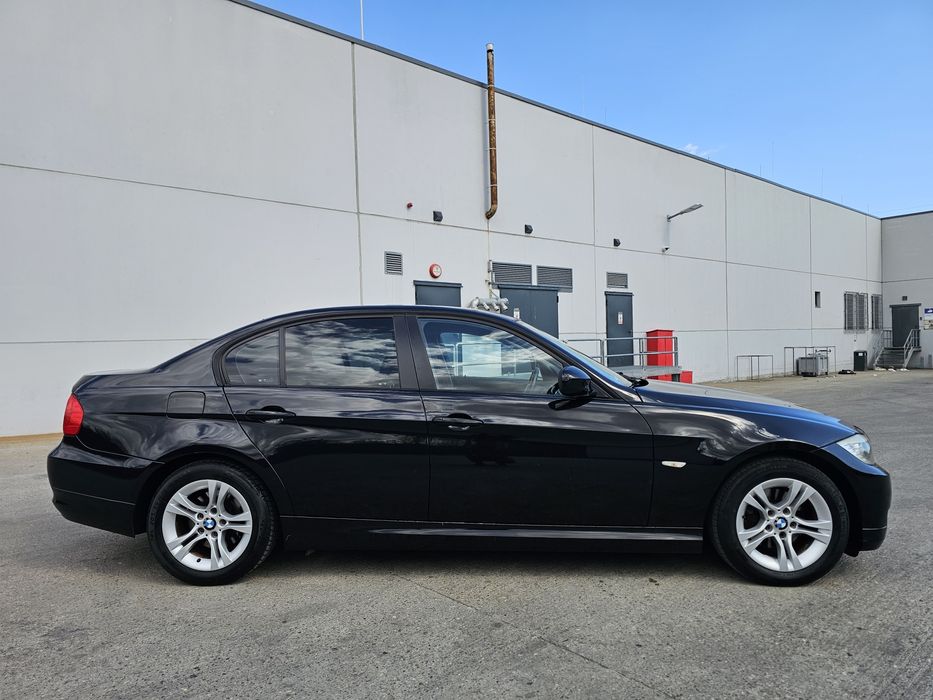 Bmw E90 318 i Unic propietar