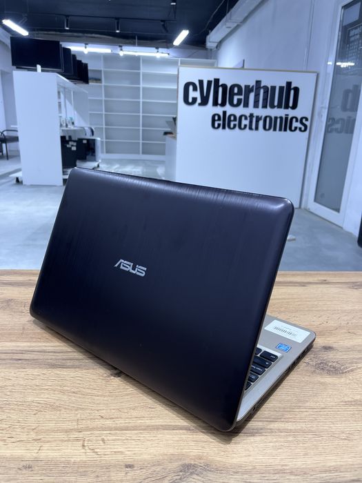 Ноутбук Asus X540M