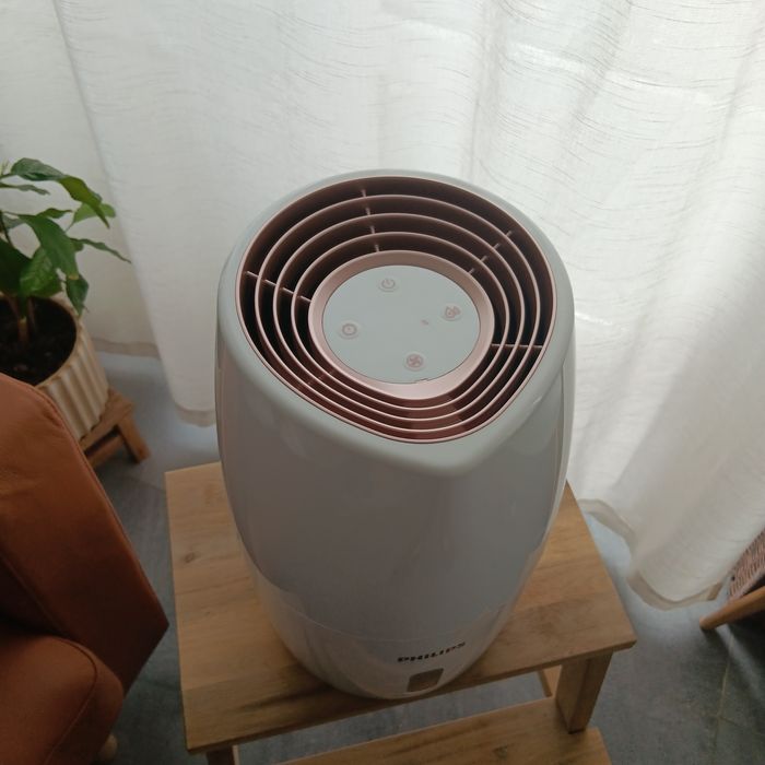 Влагоовлажнител Philips