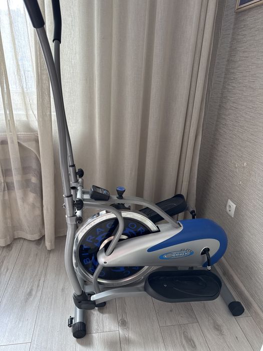 Эллиптический тренажер