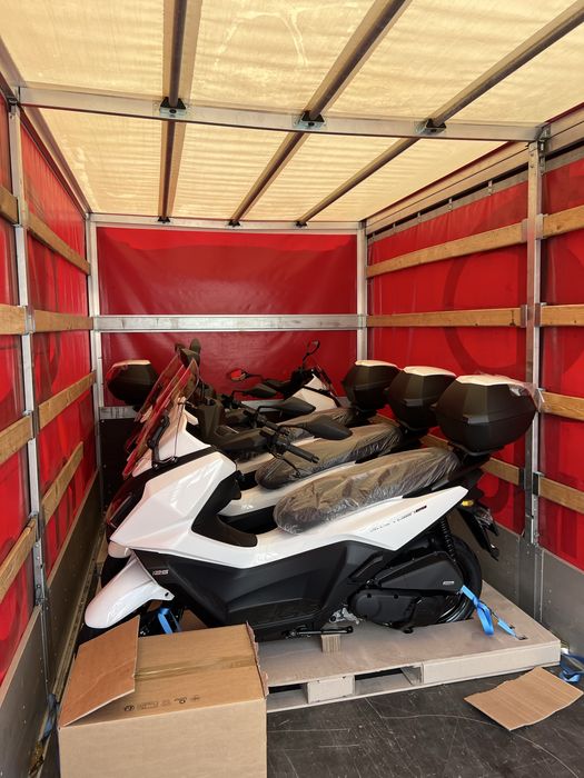 Inchiriere scutere Kymco noi - 0 km