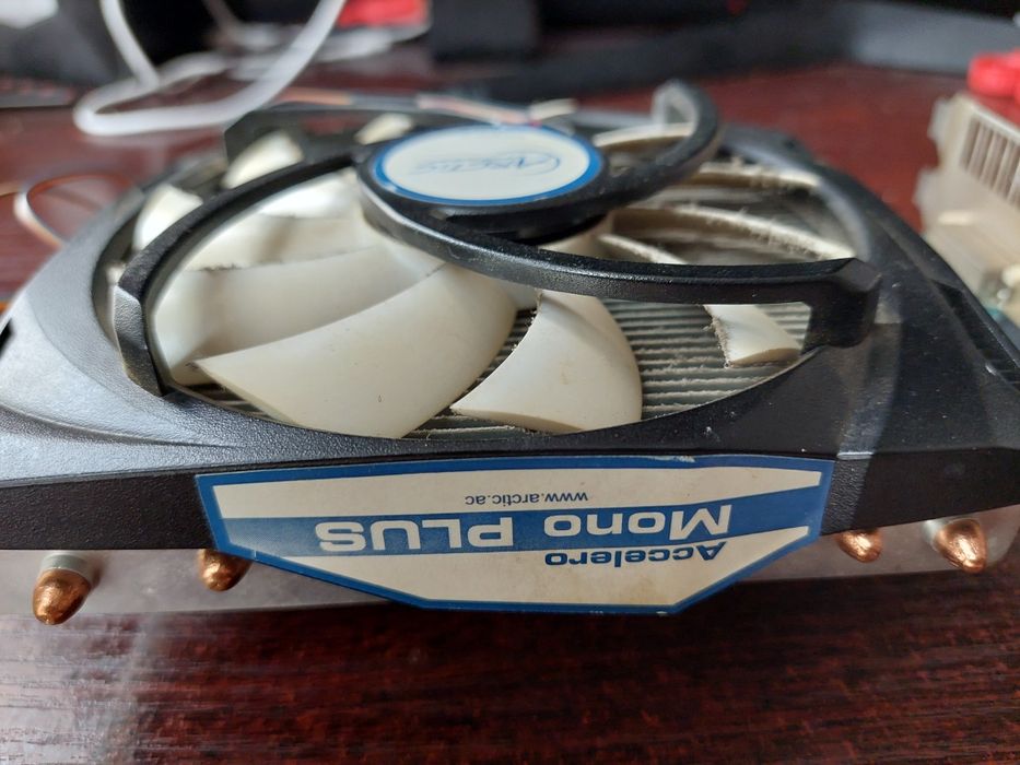 Видео карти SAPPHIRE Radeon HD 5830