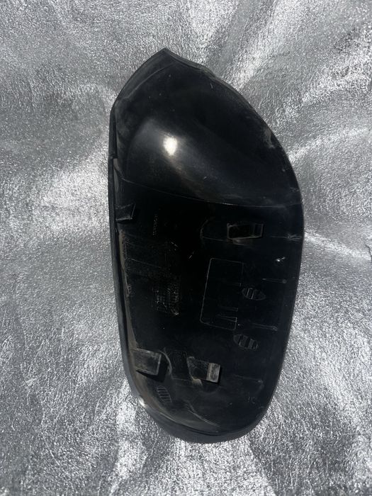 Капак дясно огледало алфа ромео 159