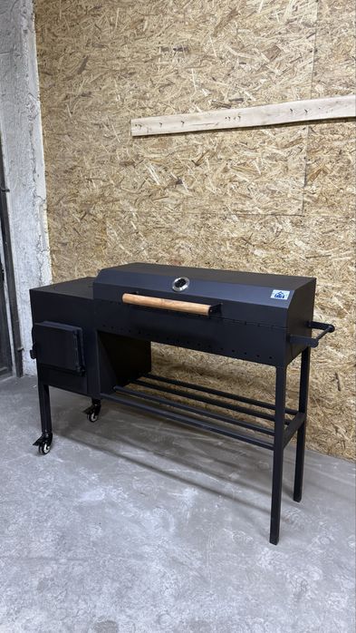 Мангал с очагом для казана.