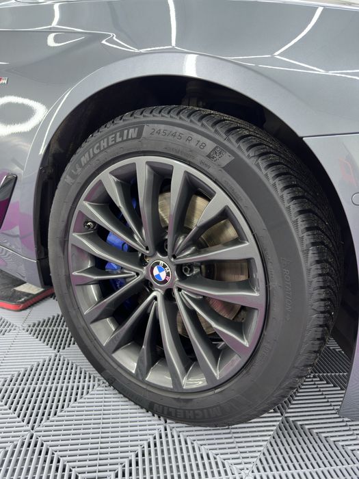 Detailing polish & interior