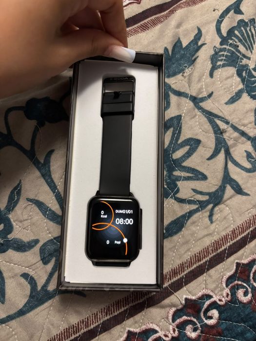 Vând smartwatch nou