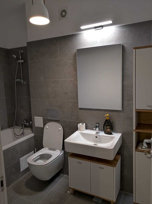 Inchiriez apartament 2 camere