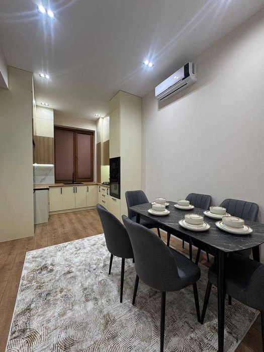 СРОЧНО
НОВОСТРОЙКА 4/3/10 Паркентская Real House с мебелью и техникой