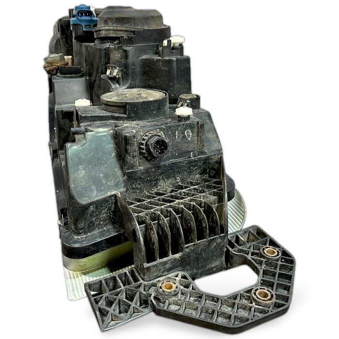 7482588679 Far, stânga HELLA Premium, Premium 2 (1996-2014) RENAULT TRUCKS