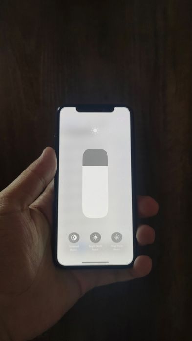 Iphone xs 64 ГБ zor holatda