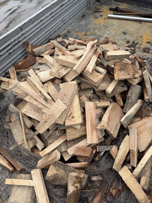 Lemn Foc FAG uscat Paletizat ( Resturi de lemn )