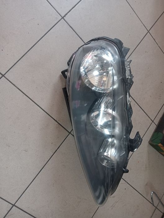 Far Europa dreapta alfa Romeo 147. 2007