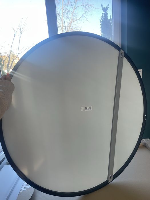 Oglinda rotunda de perete IKEA Lindbyn, 80cm, negru