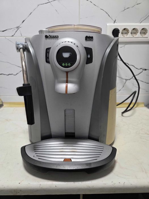 Espressor Automat DEFECT Saeco Giro Plus SUP 0310R Aparat Cafea Boabe