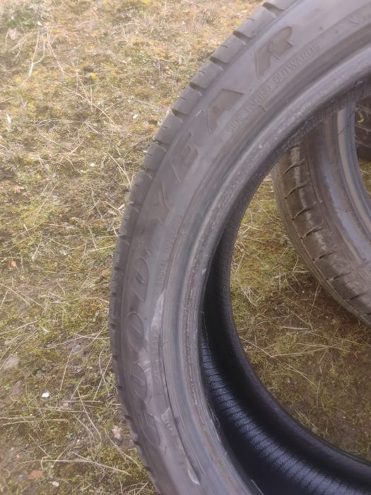 Всесезонни гуми GOODYEAR Runflat 19