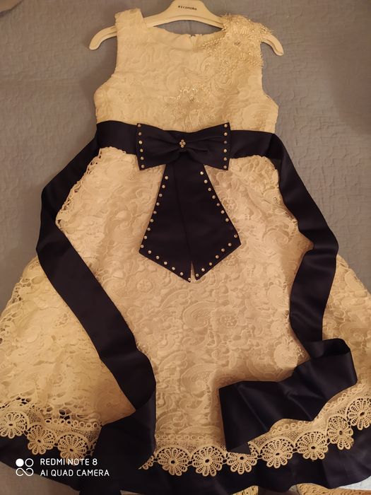 Продам детские нарядные платья