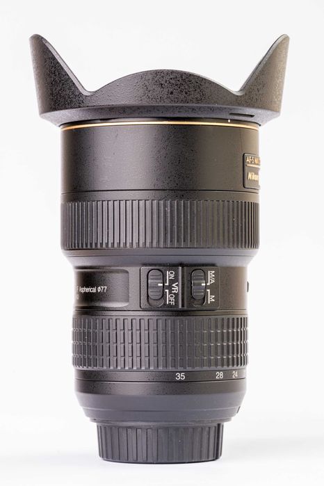 Обектив Nikon AF-S 16-35/F4