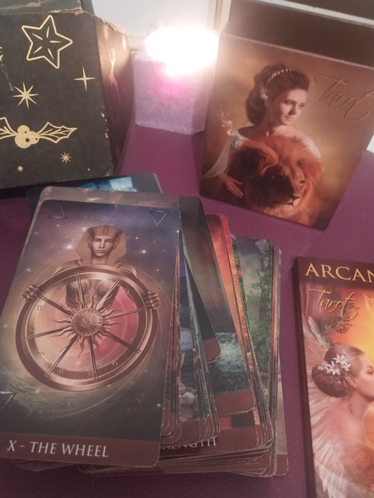 Продам карты таро 78