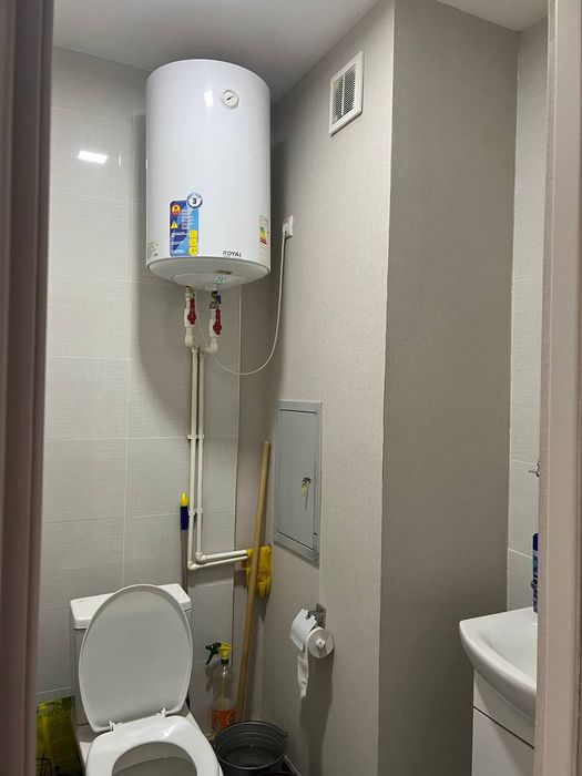 Продается квартира Янги чоштепа метрони олдида 3 хонали 1 этаж