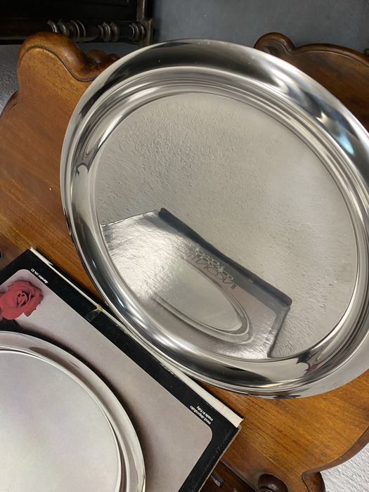 Италиански иноксов поднос