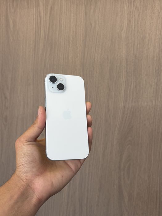 Iphone 15 99% 128GB