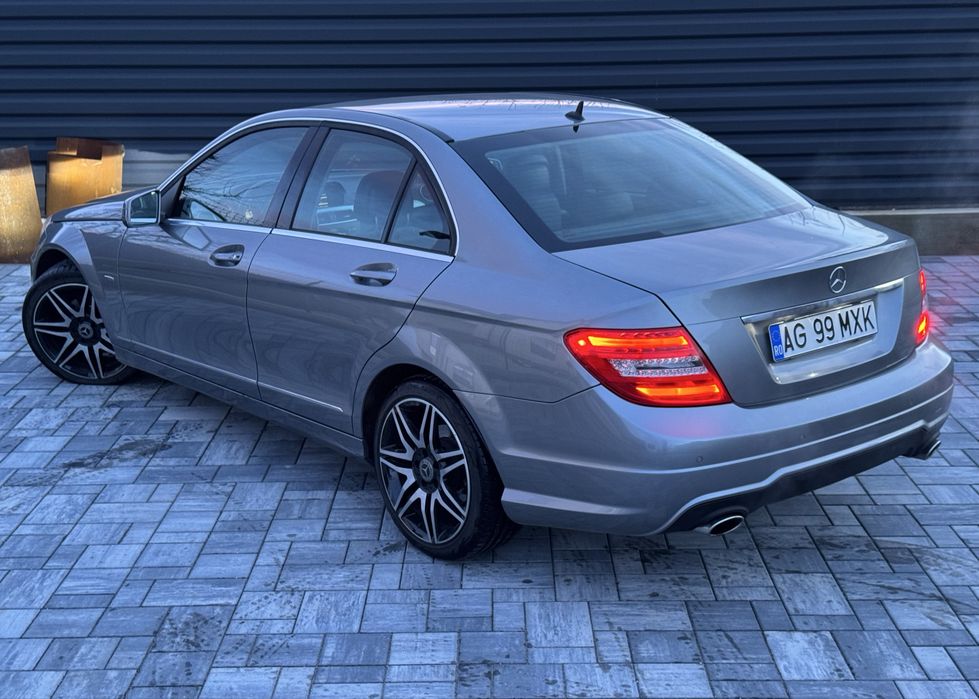 Proprietar Vand Mercedes C180 CGI