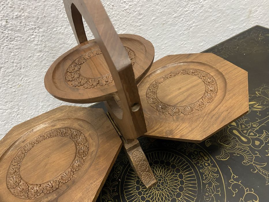 Сгъваем поднос от тиково дърво