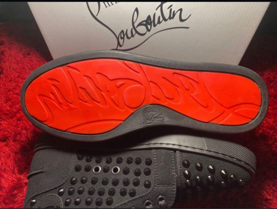 Black Louboutin size 41-42