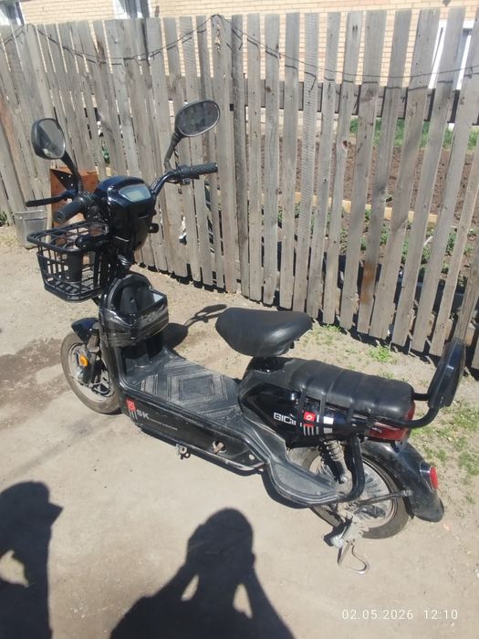 Электроскутер sk8 2024