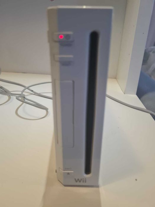 Nintendo Wii - Set complet (accesorii, consolă și cabluri)