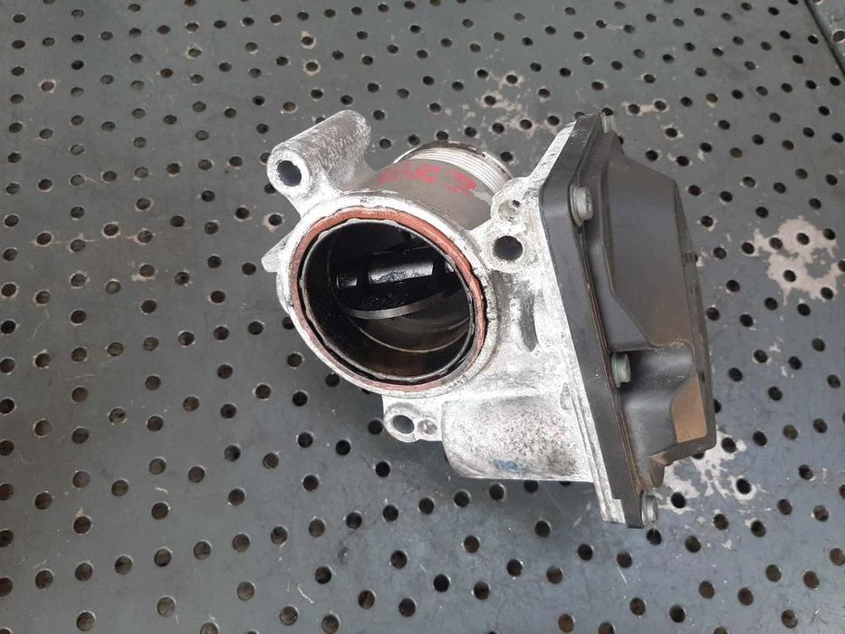 clapeta acceleratie 2.0 tdi audi a4 b8 8k a6 c7 vw tiguan 5n golf 6 skoda fabia 2 octavia 2  03l128063r